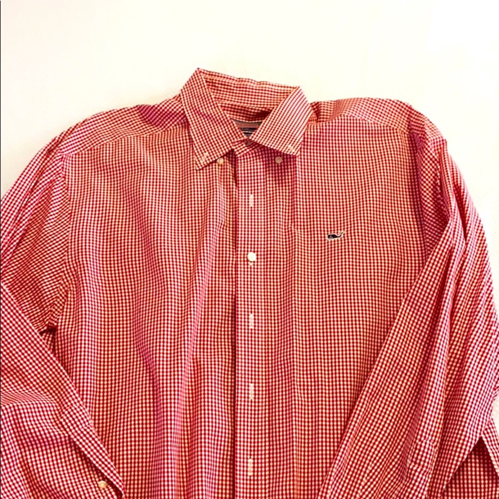 Vineyard Vines Button Down - image 1
